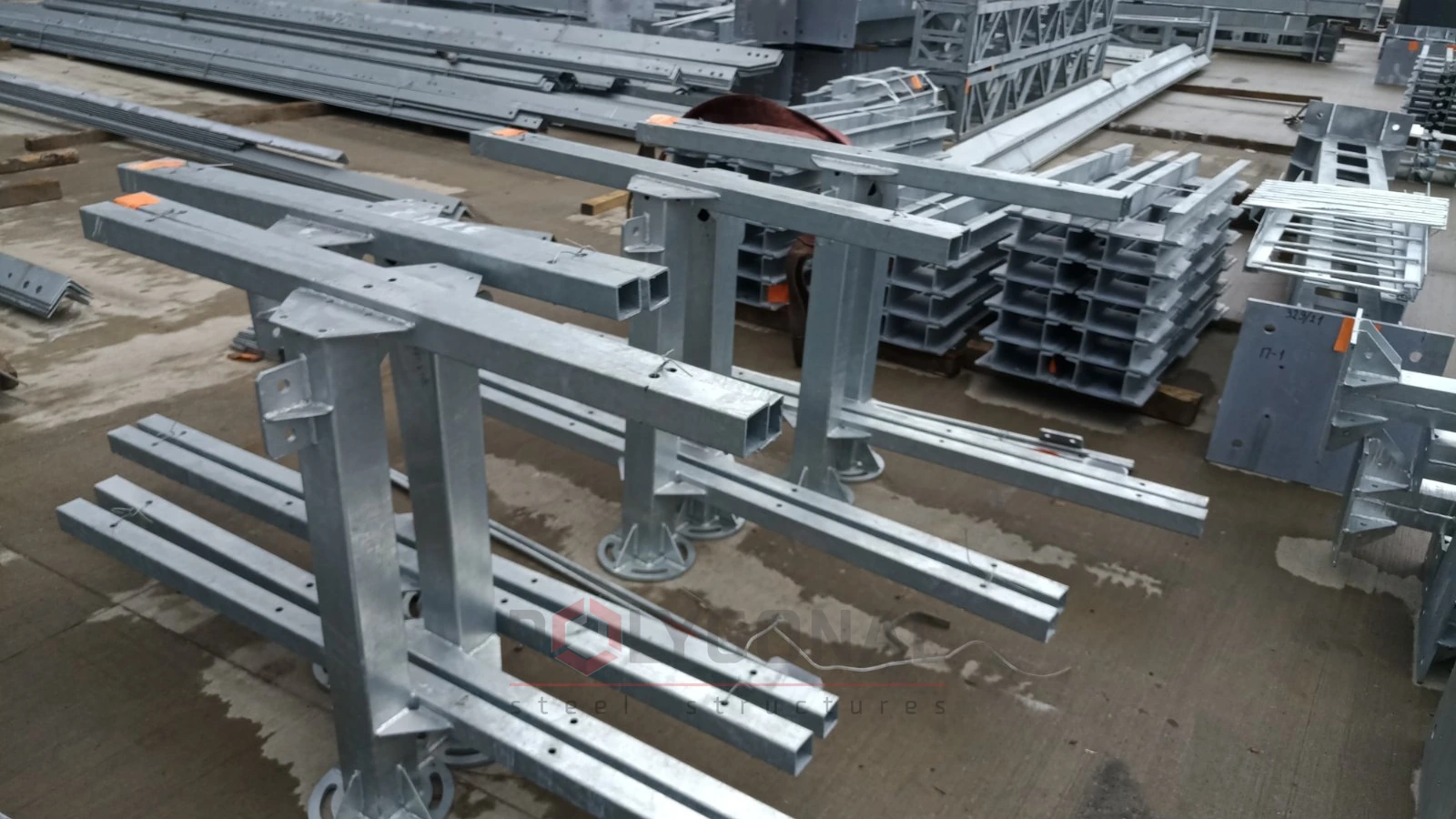 Crossarm TR8-f